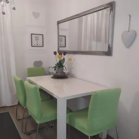 Cozy Dubravka Makarska